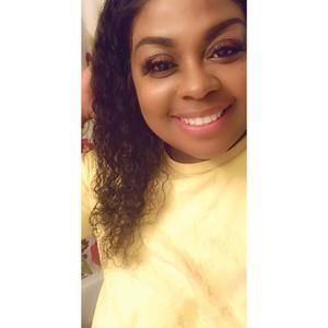 Meet your Posher, Latasha